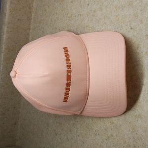 Under Armour Women's Classic Fit Pink Baseball Cap Sz OSFA Adjustable
